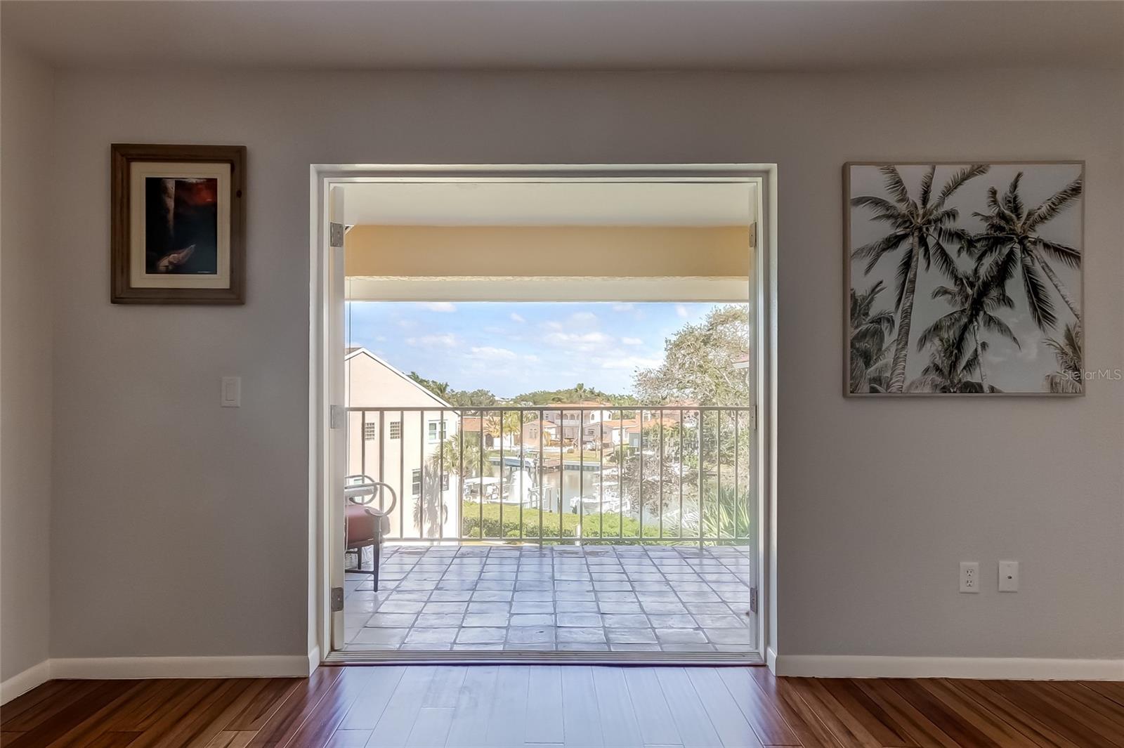 1125 PINELLAS BAYWAY S #304, ST PETERSBURG, FL, 33715