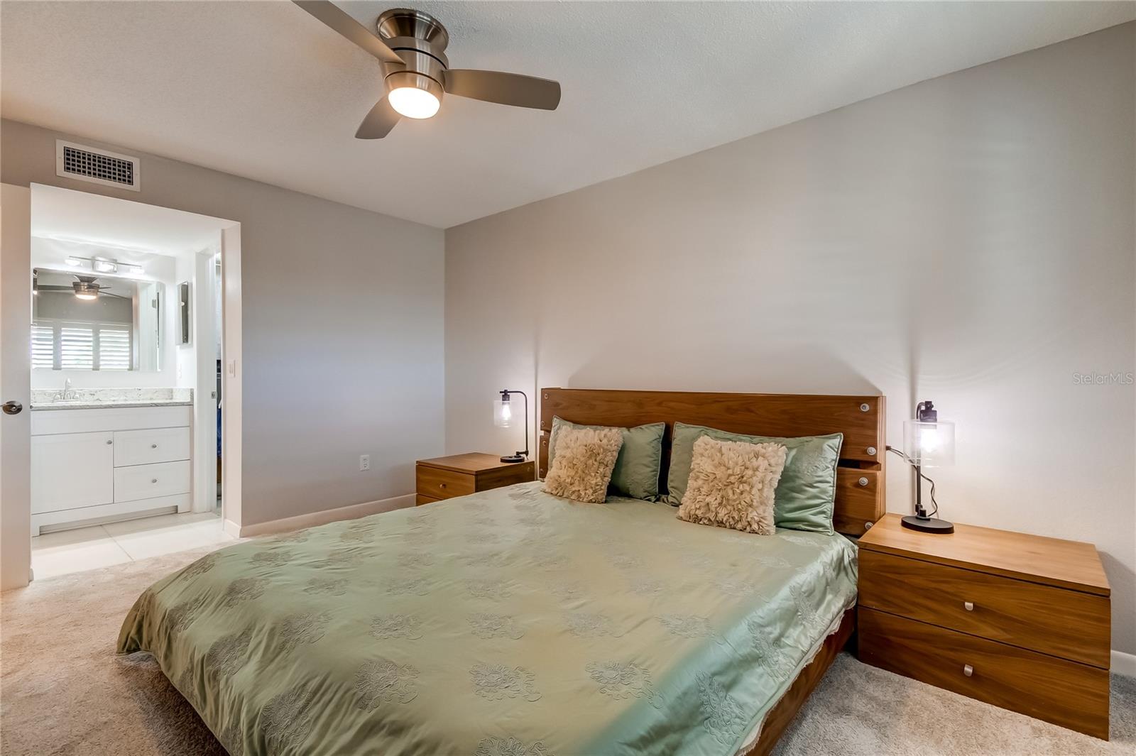 1125 PINELLAS BAYWAY S #304, ST PETERSBURG, FL, 33715