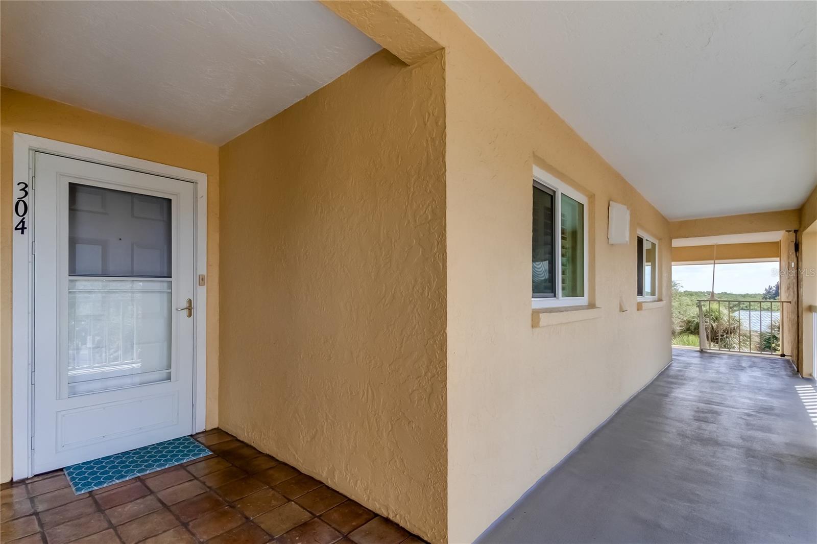 1125 PINELLAS BAYWAY S #304, ST PETERSBURG, FL, 33715
