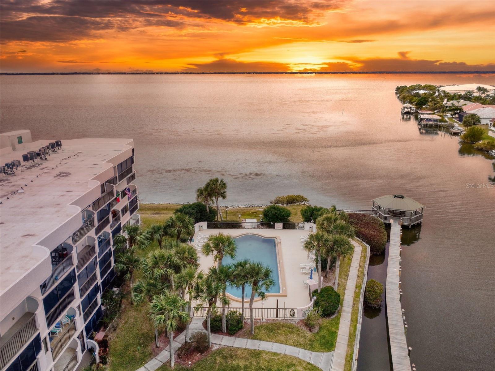 300 COLUMBIA DR #305-2, CAPE CANAVERAL, FL, 32920