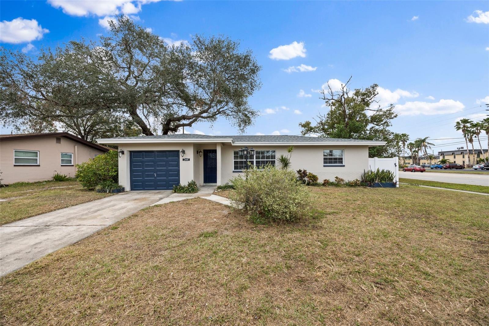 2400 KEENE PARK DR, LARGO, FL, 33771