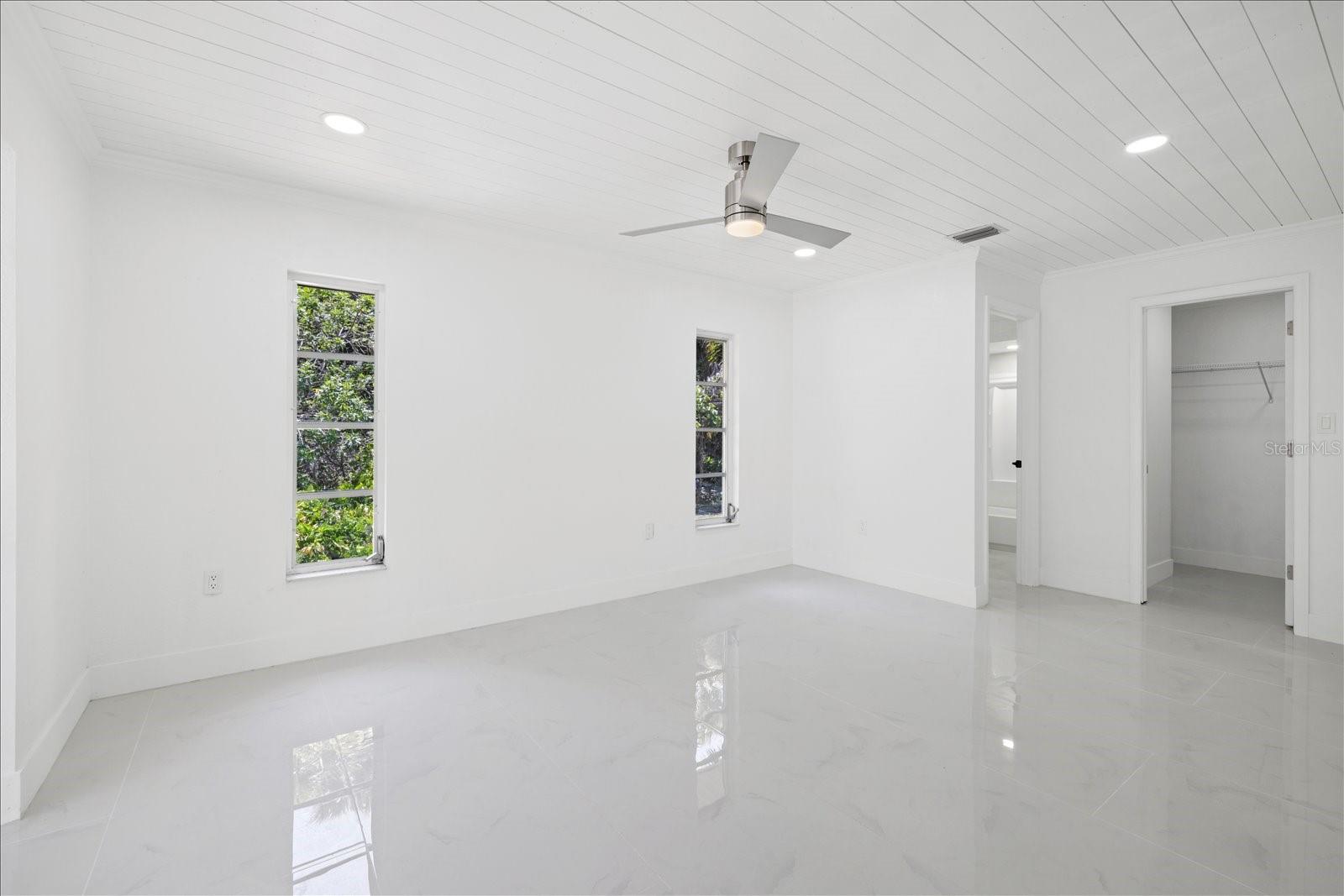 18292 ROBINSON AVE, PORT CHARLOTTE, FL, 33948