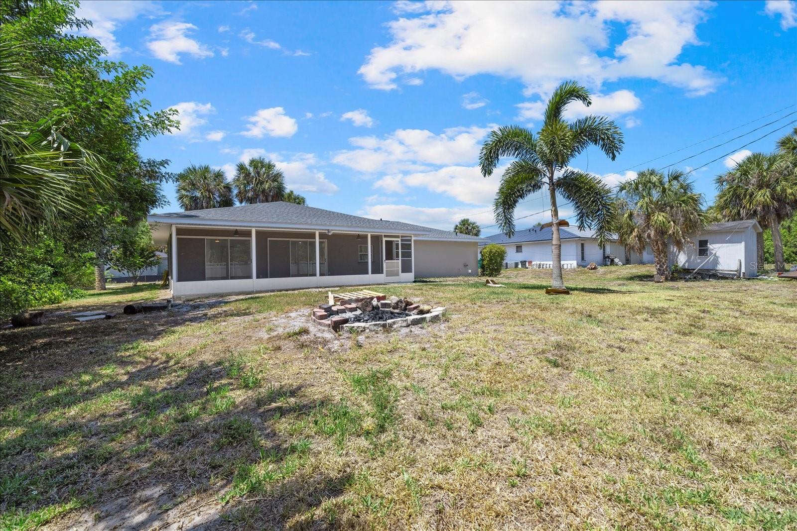 18292 ROBINSON AVE, PORT CHARLOTTE, FL, 33948