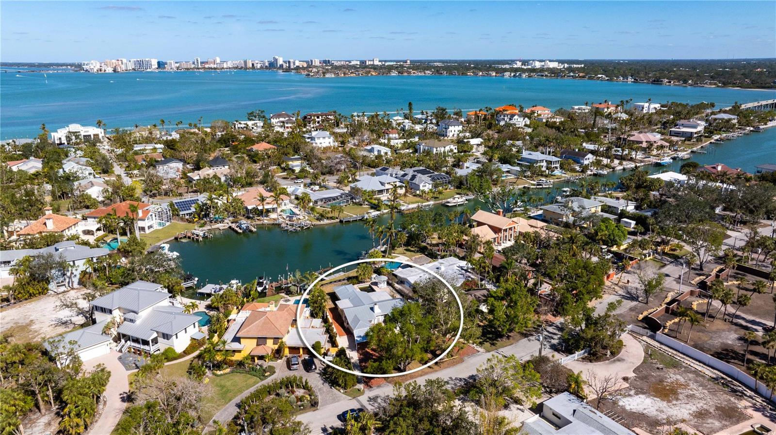 527 FREELING DR, SARASOTA, FL, 34242