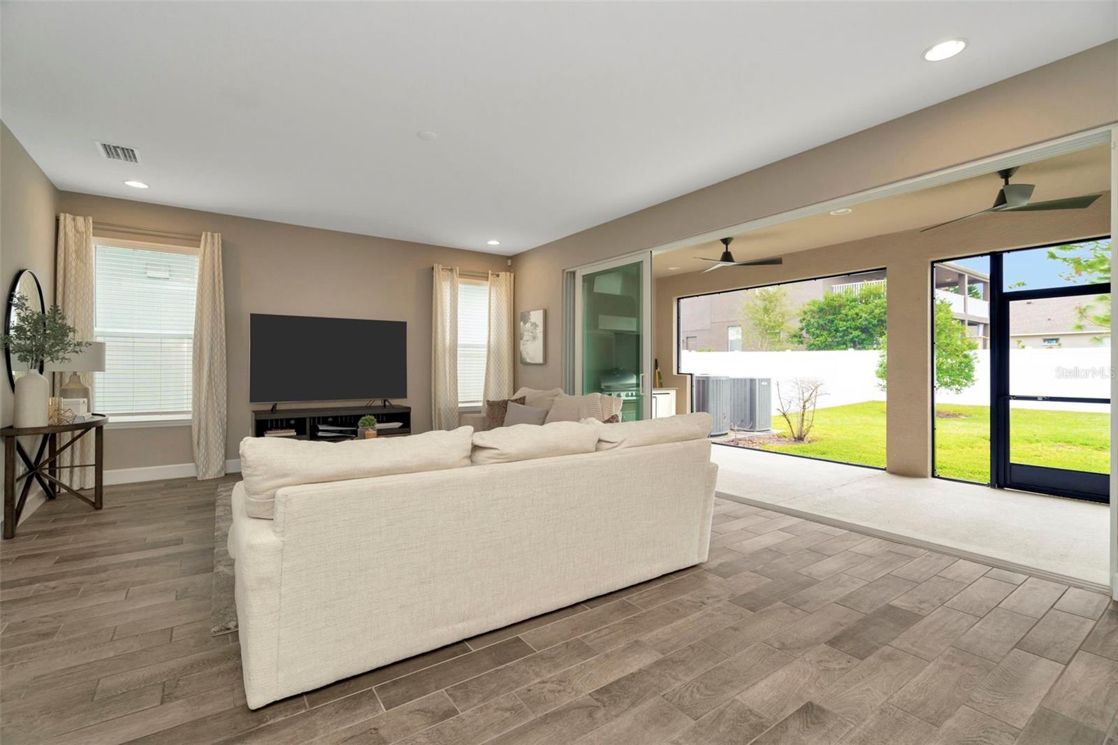 29762 CHAPEL CHASE DR, WESLEY CHAPEL, FL, 33545