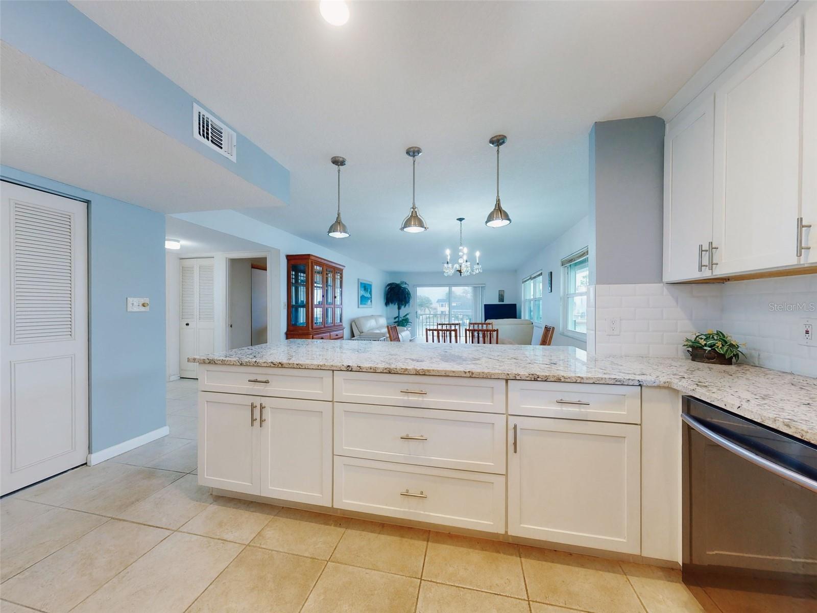 325 CAUSEWAY #E 203, NEW SMYRNA BEACH, FL, 32169