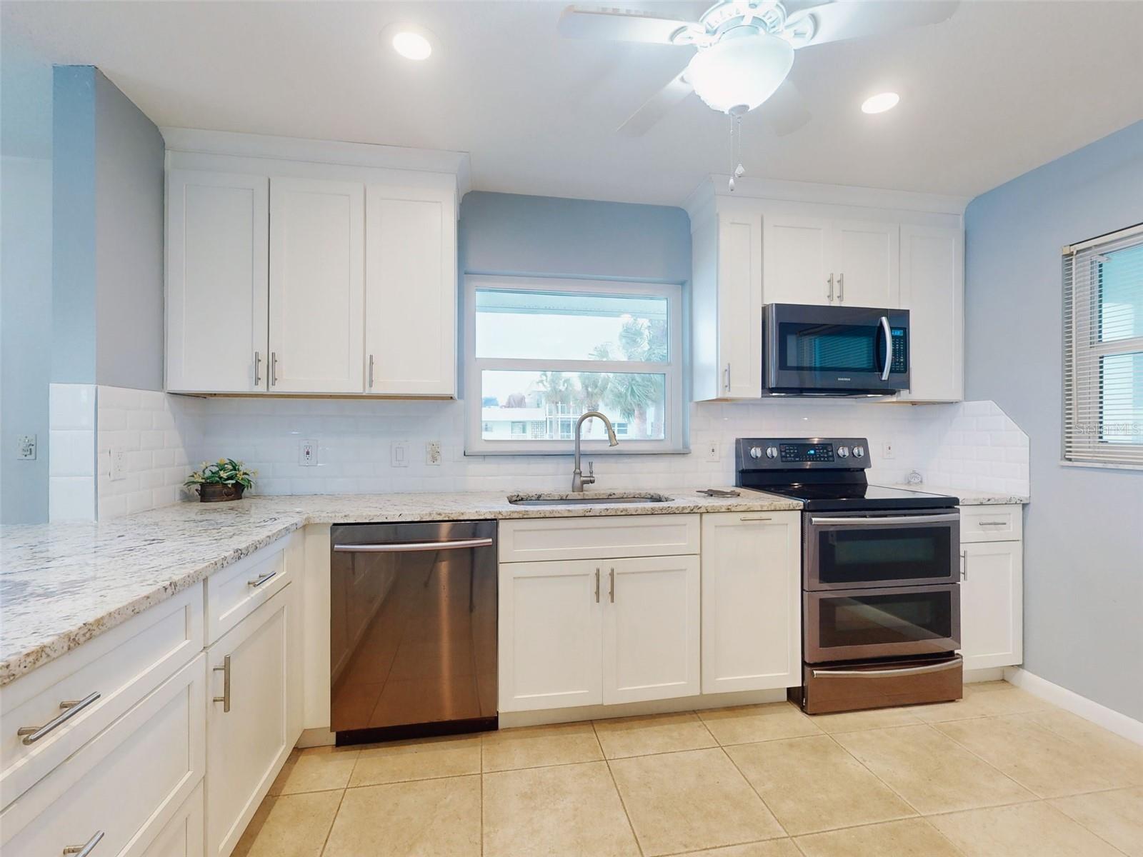 325 CAUSEWAY #E 203, NEW SMYRNA BEACH, FL, 32169