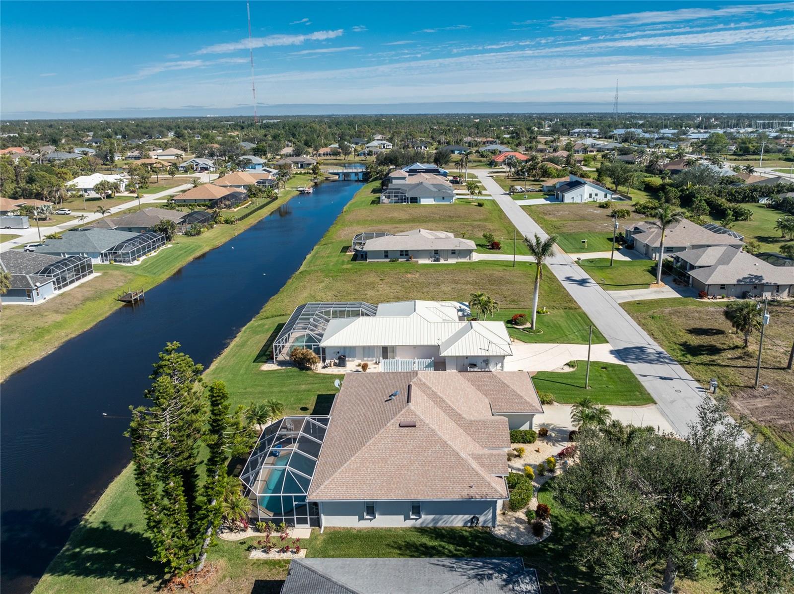 276 LONG MEADOW LN, ROTONDA WEST, FL, 33947
