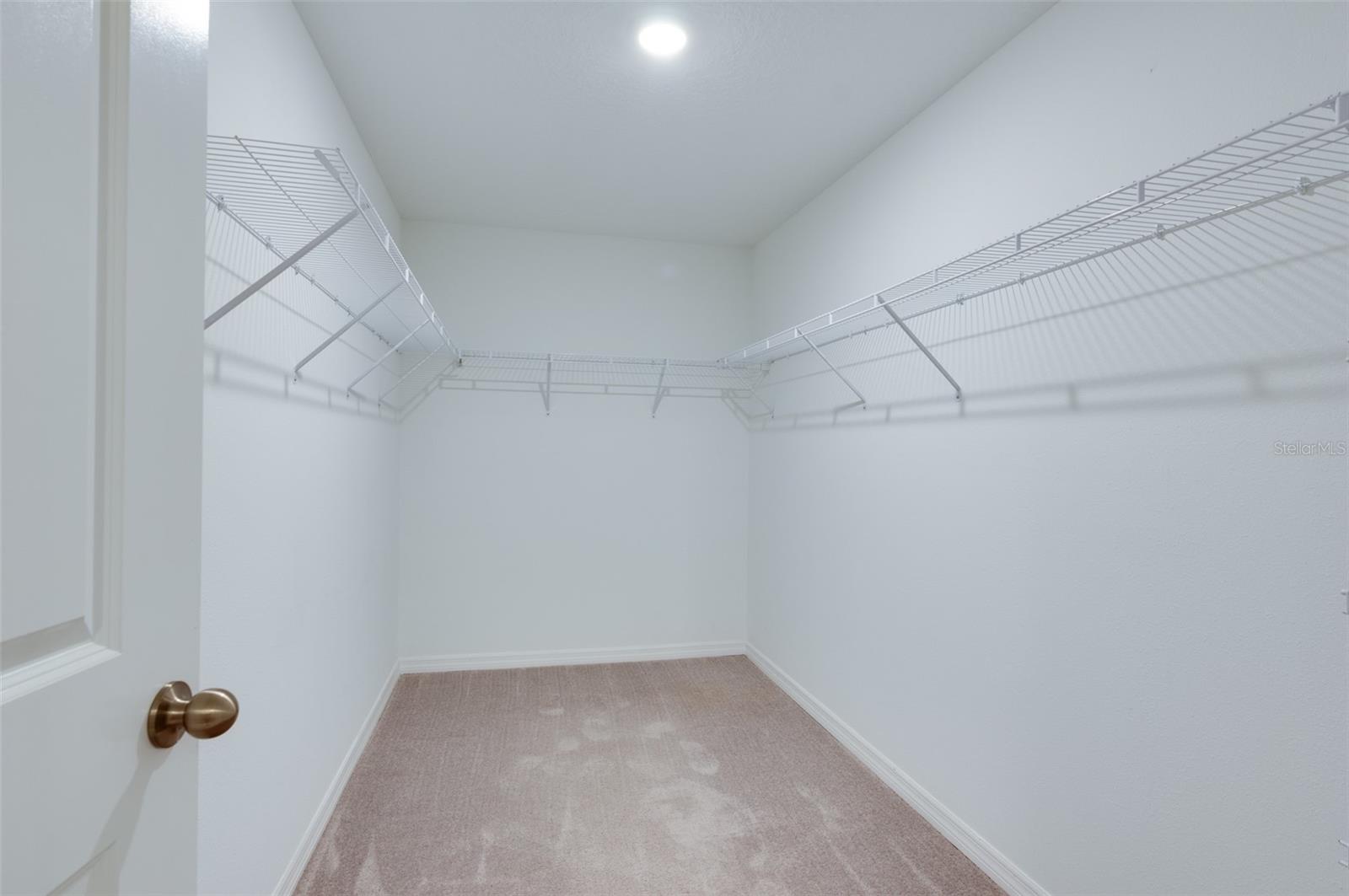 9805 LEMON DROP LOOP, SUN CITY CENTER, FL, 33573