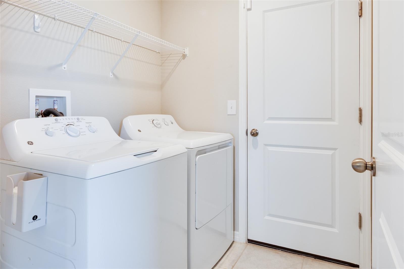 9805 LEMON DROP LOOP, SUN CITY CENTER, FL, 33573