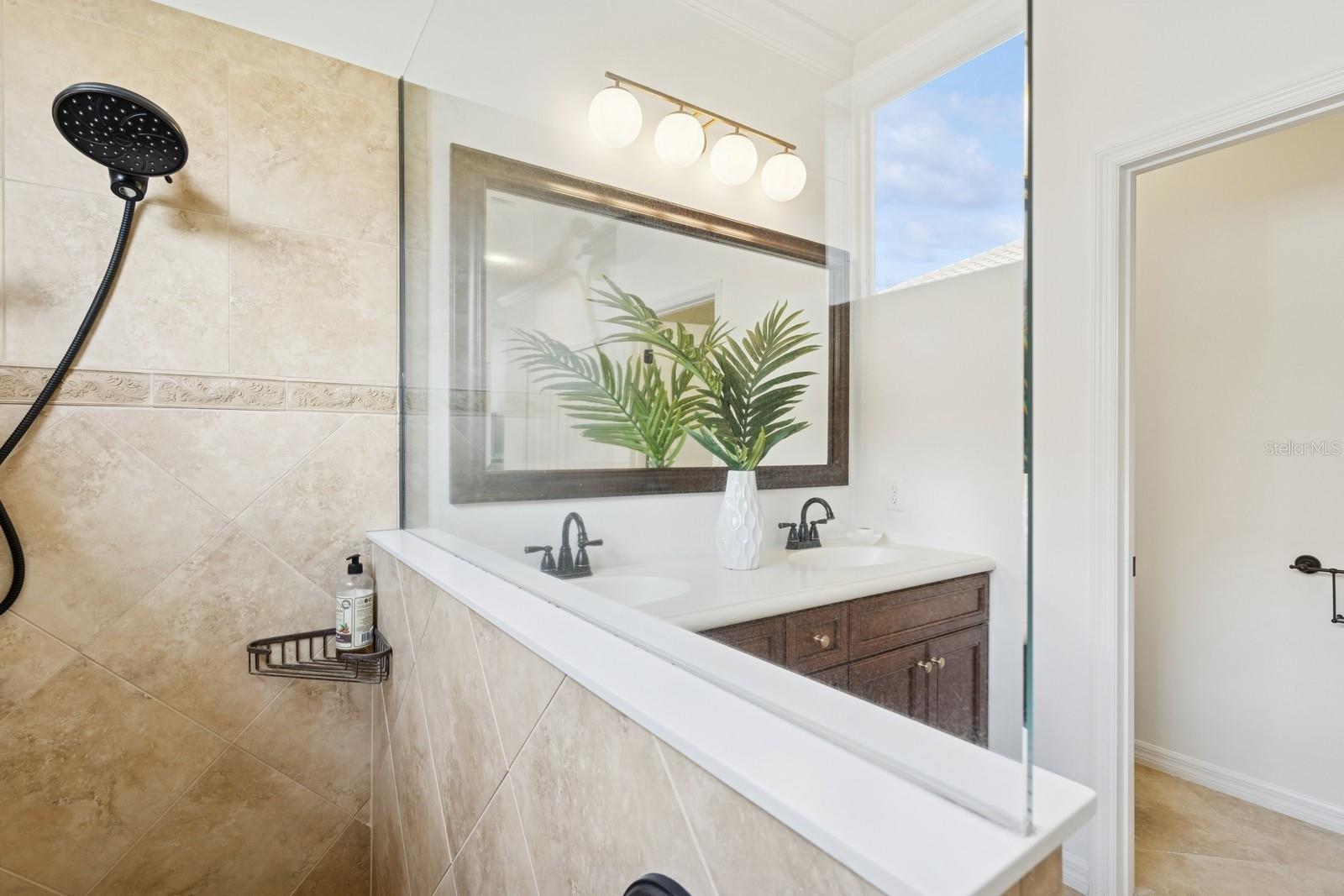 14614 NEWTONMORE LN, LAKEWOOD RANCH, FL, 34202