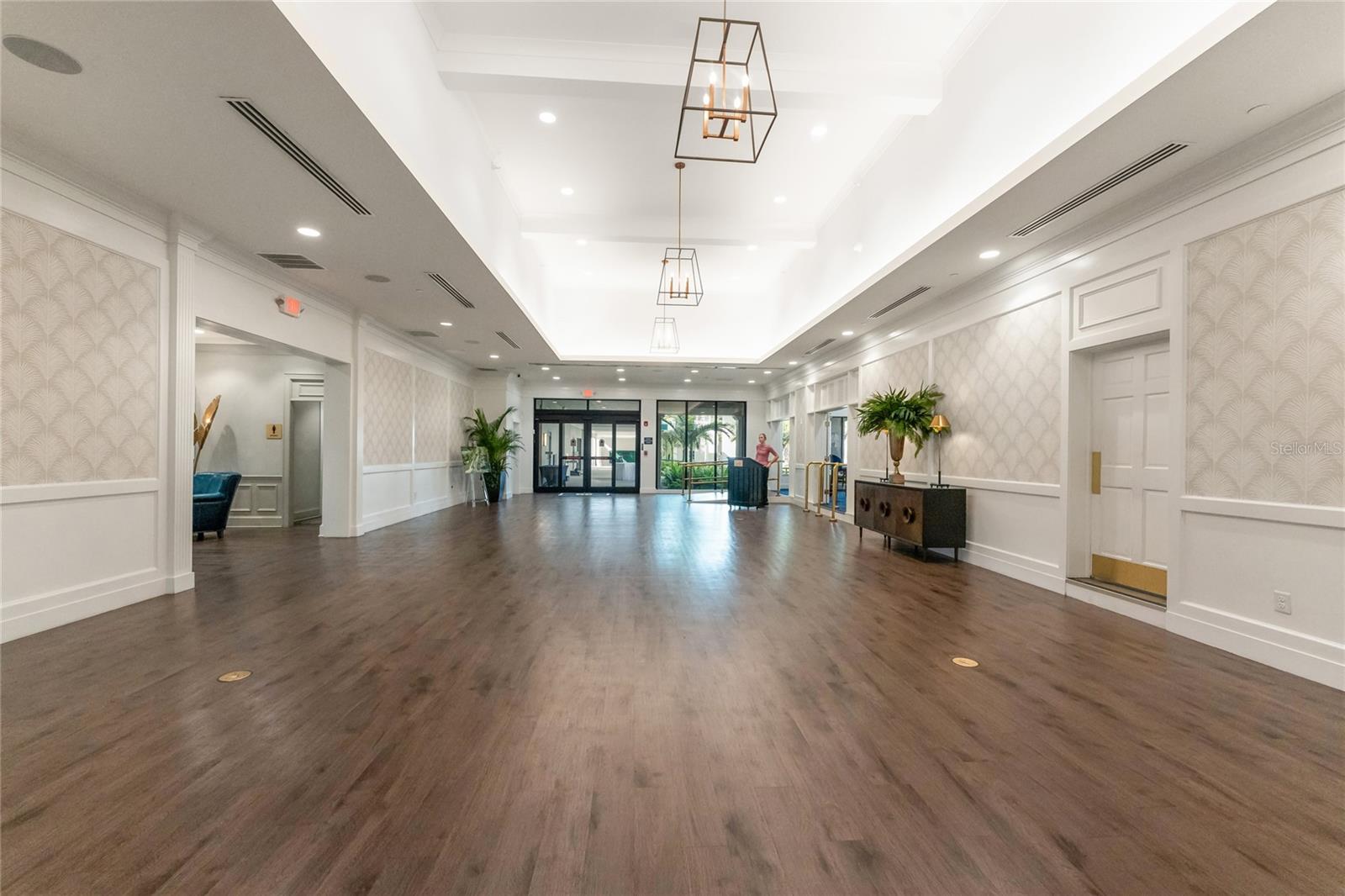 10820 TROPHY DR, ENGLEWOOD, FL, 34223