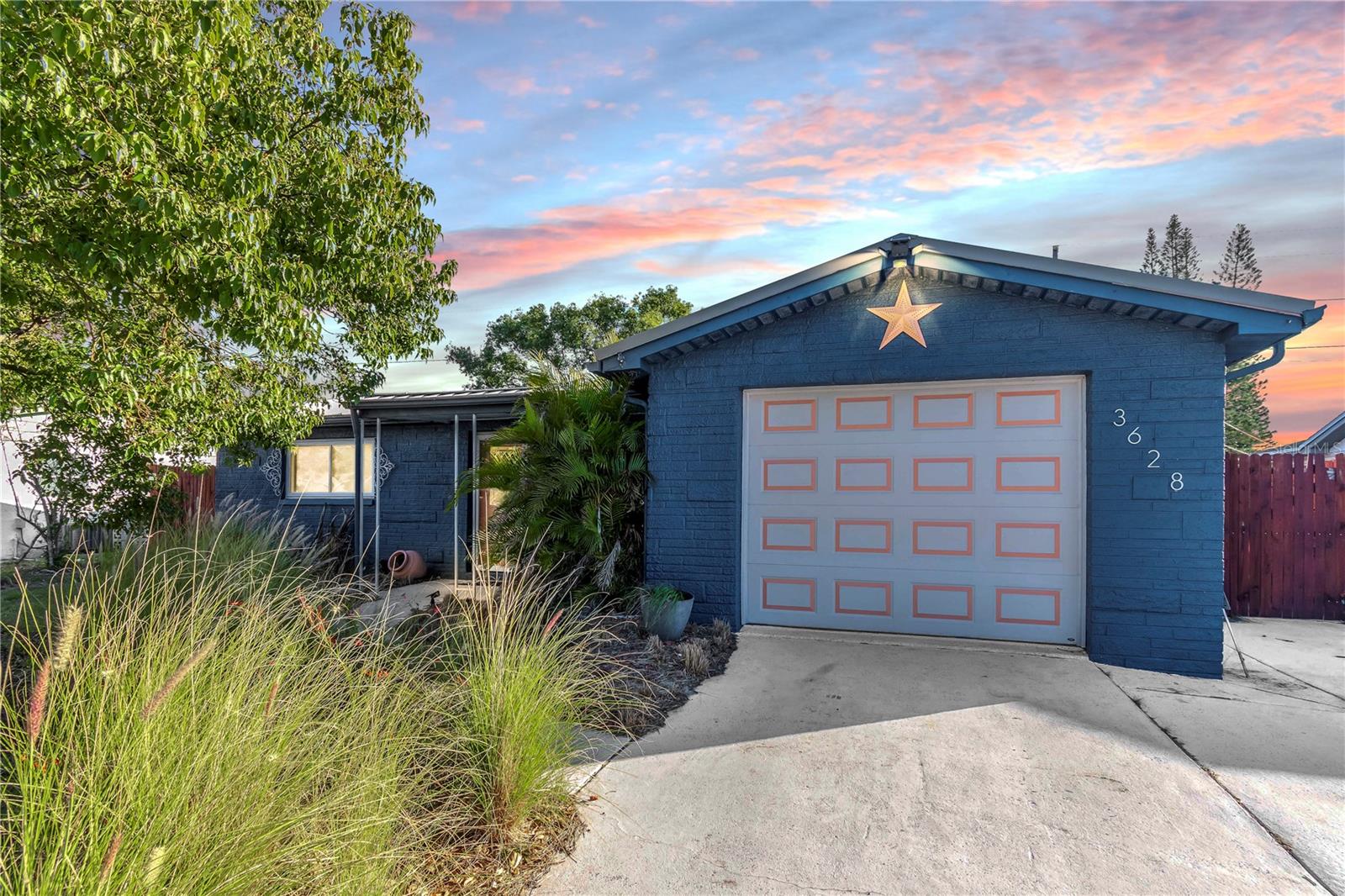 3628 HOLIDAY LAKE DR, HOLIDAY, FL, 34691