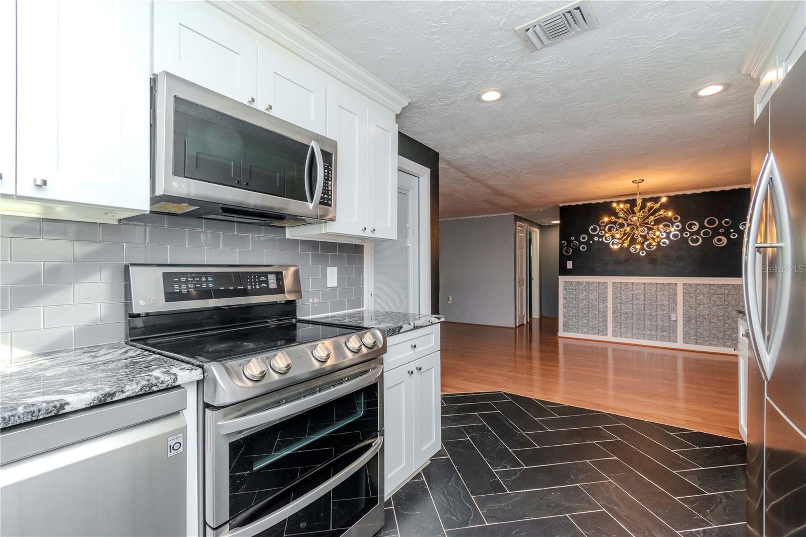 3628 HOLIDAY LAKE DR, HOLIDAY, FL, 34691