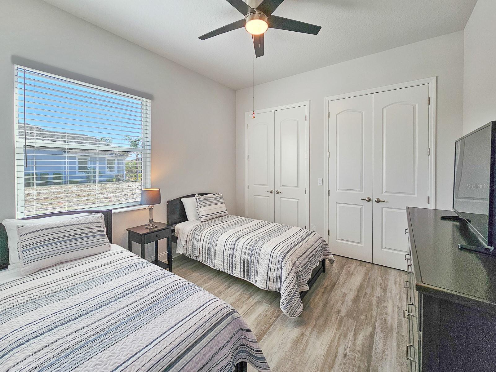 8 N LAKEWALK DR, PALM COAST, FL, 32137
