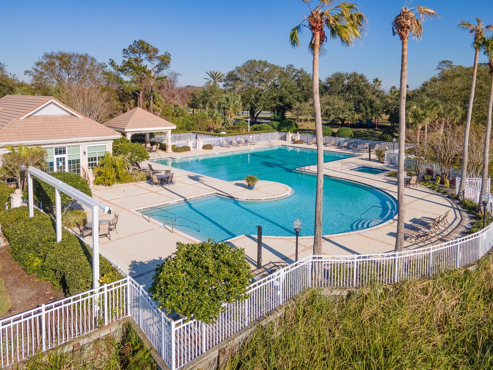 8 N LAKEWALK DR, PALM COAST, FL, 32137