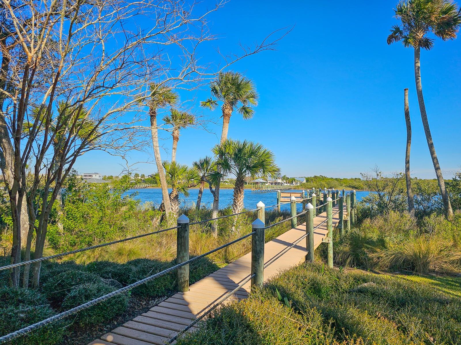 8 N LAKEWALK DR, PALM COAST, FL, 32137