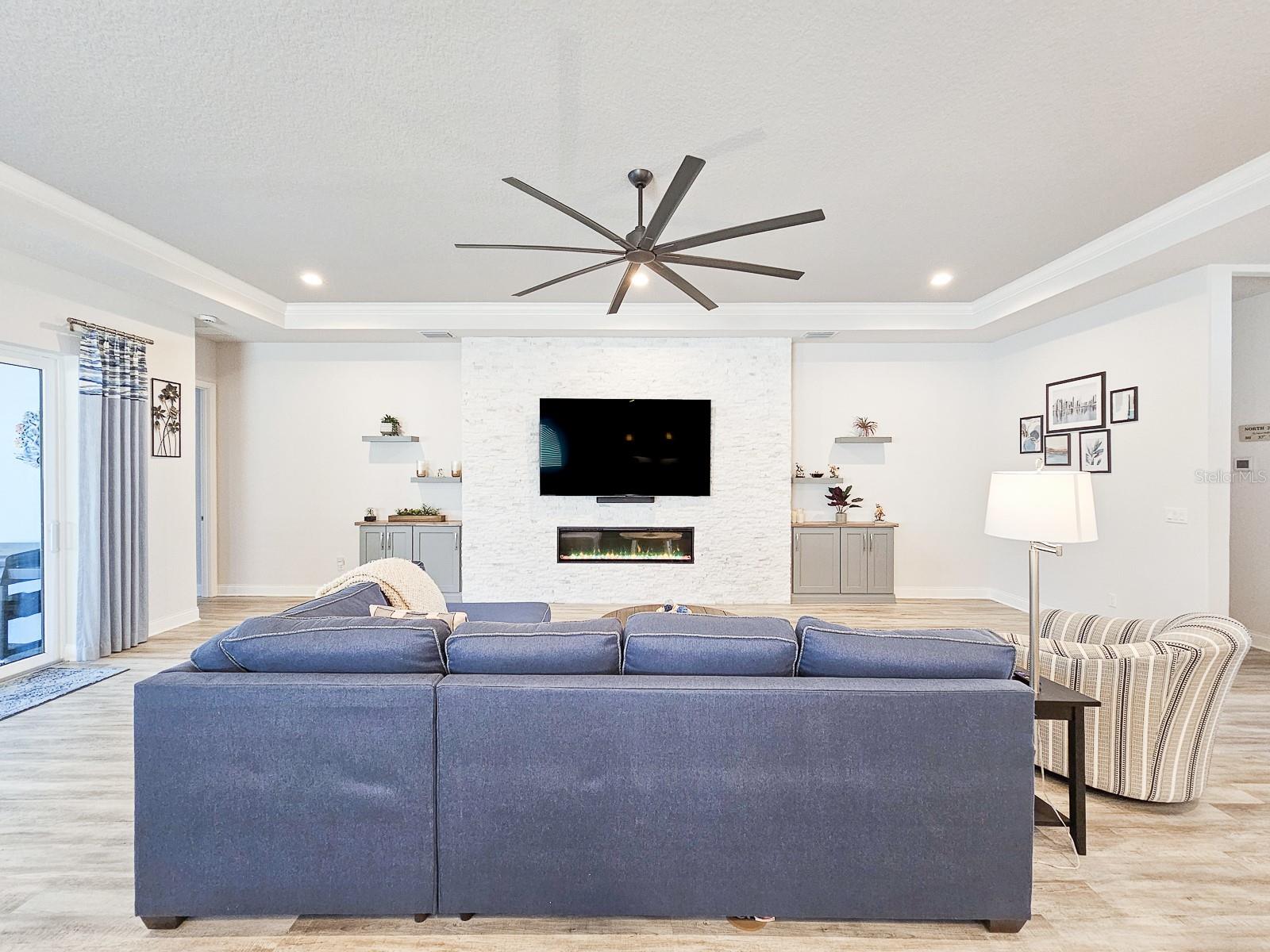 8 N LAKEWALK DR, PALM COAST, FL, 32137