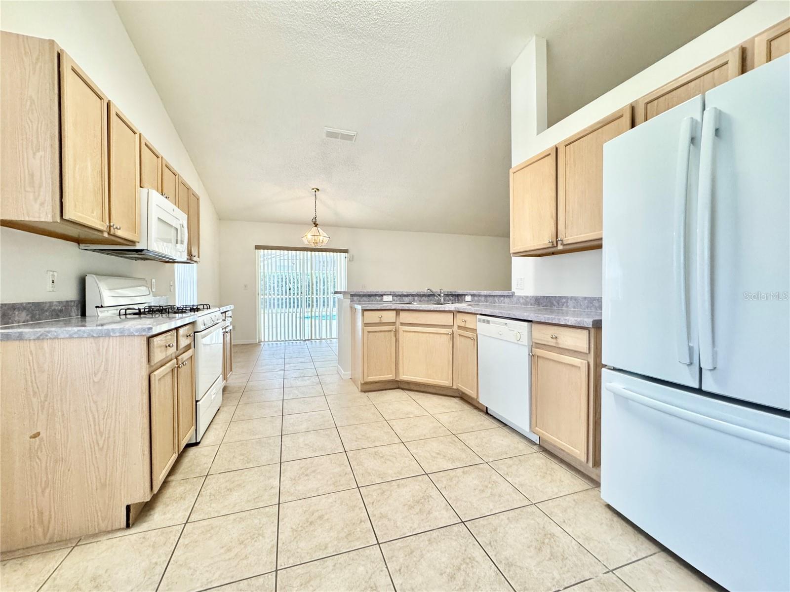 1558 INDIAN OAKS TRL, KISSIMMEE, FL, 34747