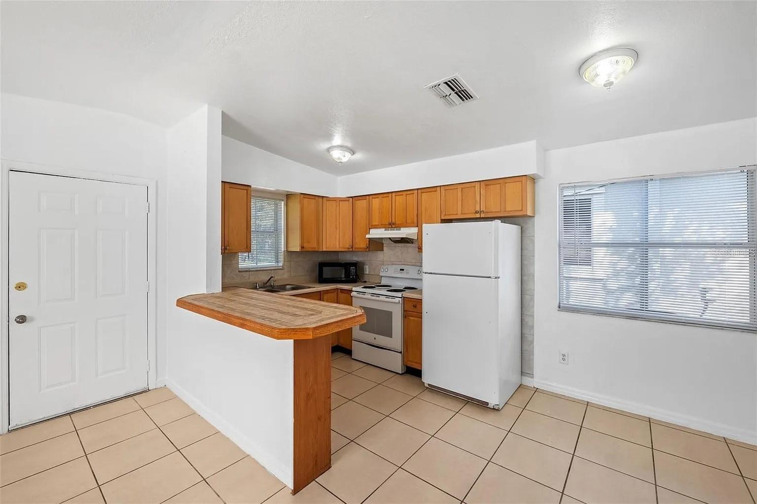 1609 N WASHINGTON AVE, CLEARWATER, FL, 33755