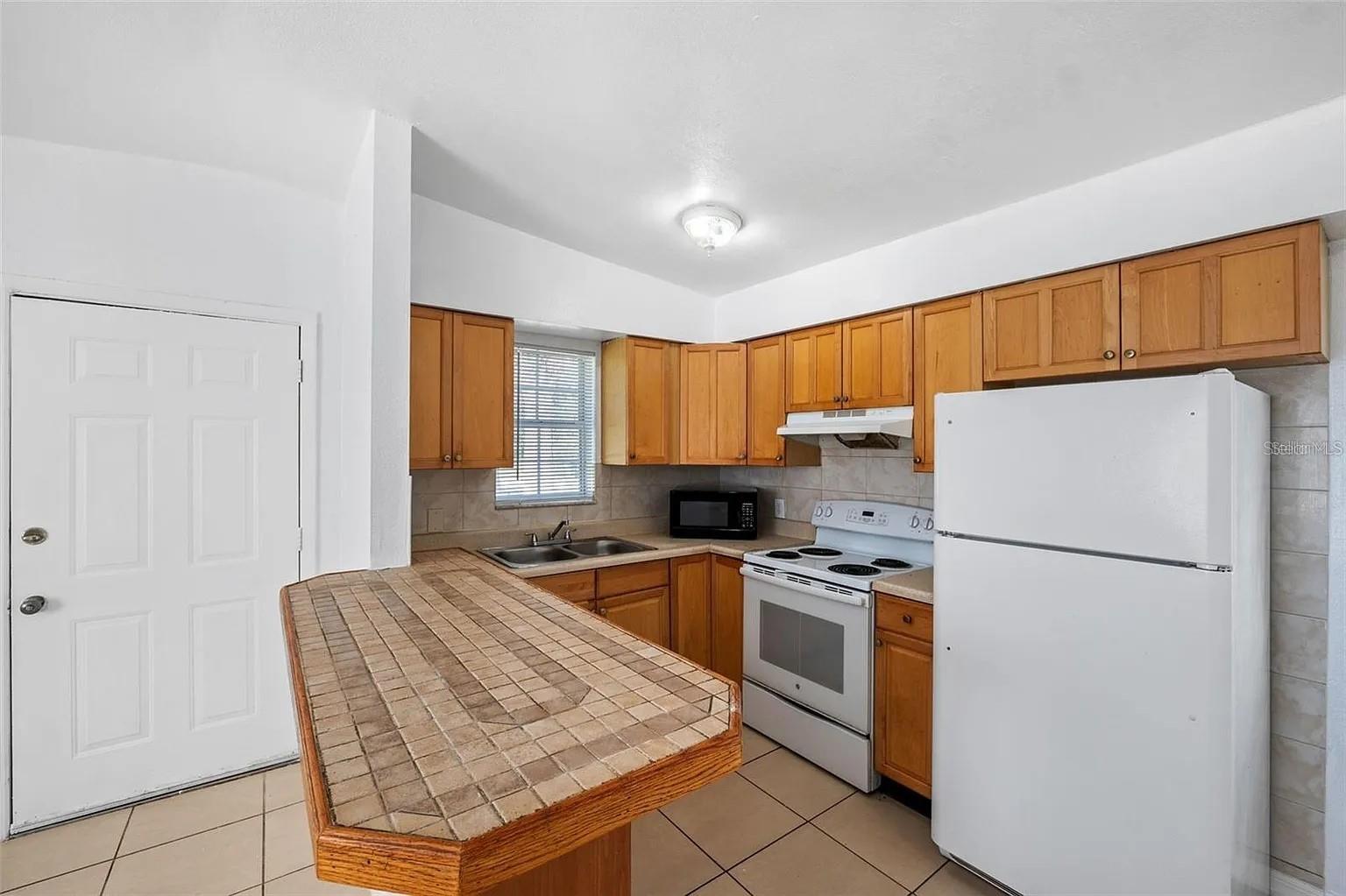 1609 N WASHINGTON AVE, CLEARWATER, FL, 33755