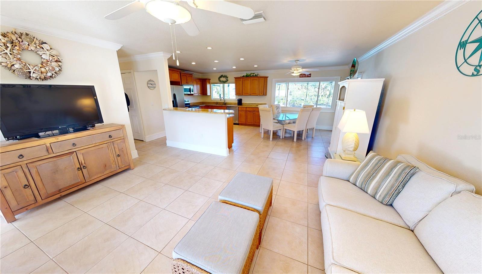 18042 EAU GALLIE CIR, PORT CHARLOTTE, FL, 33948