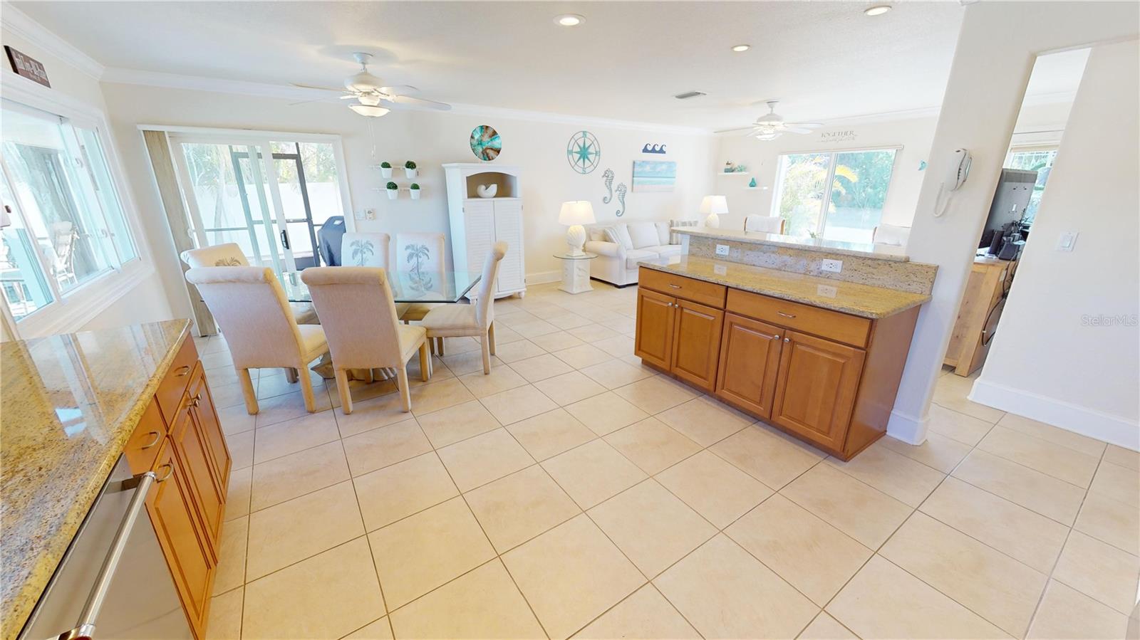 18042 EAU GALLIE CIR, PORT CHARLOTTE, FL, 33948