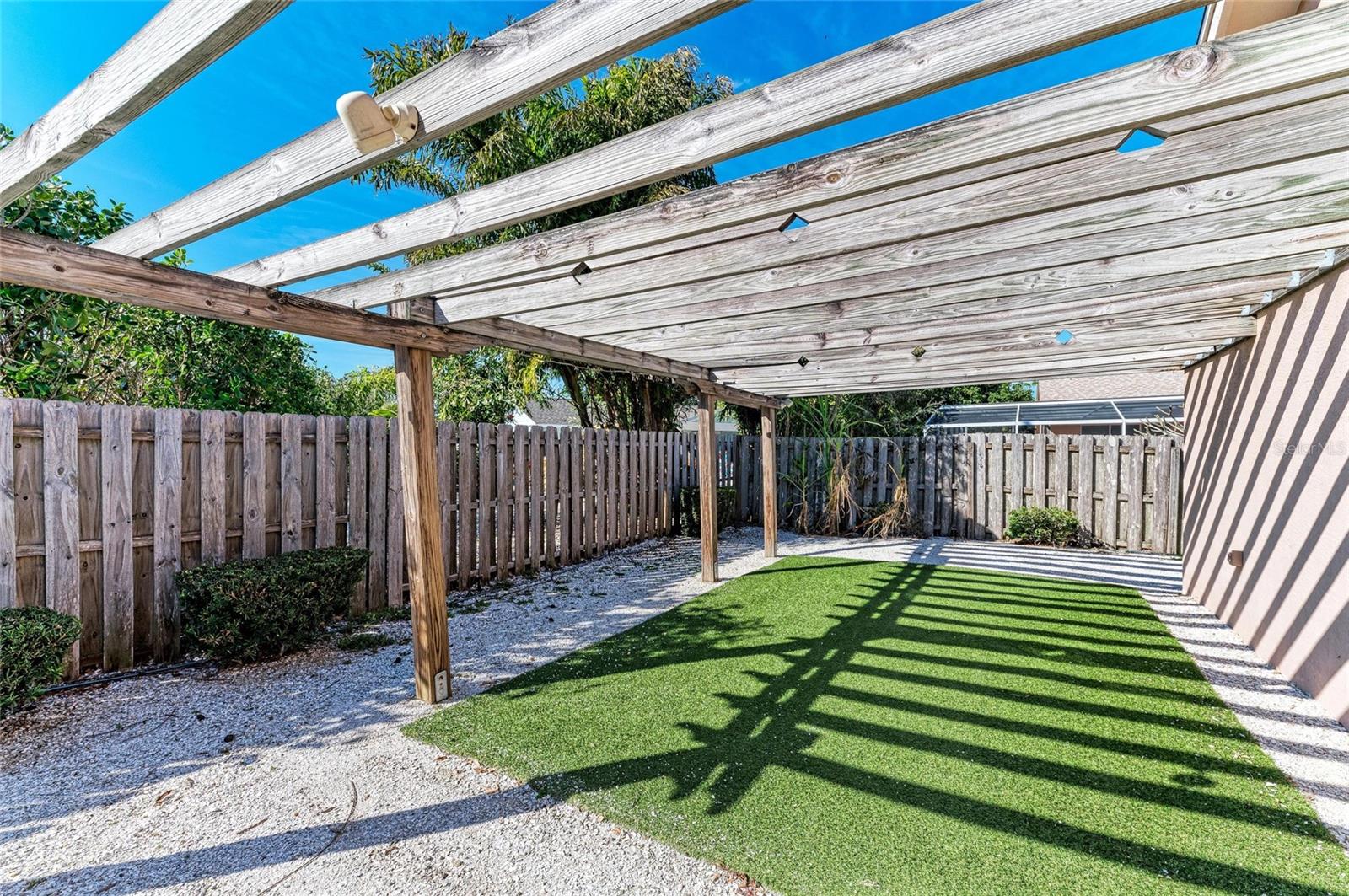 1104 83RD ST NW, BRADENTON, FL, 34209
