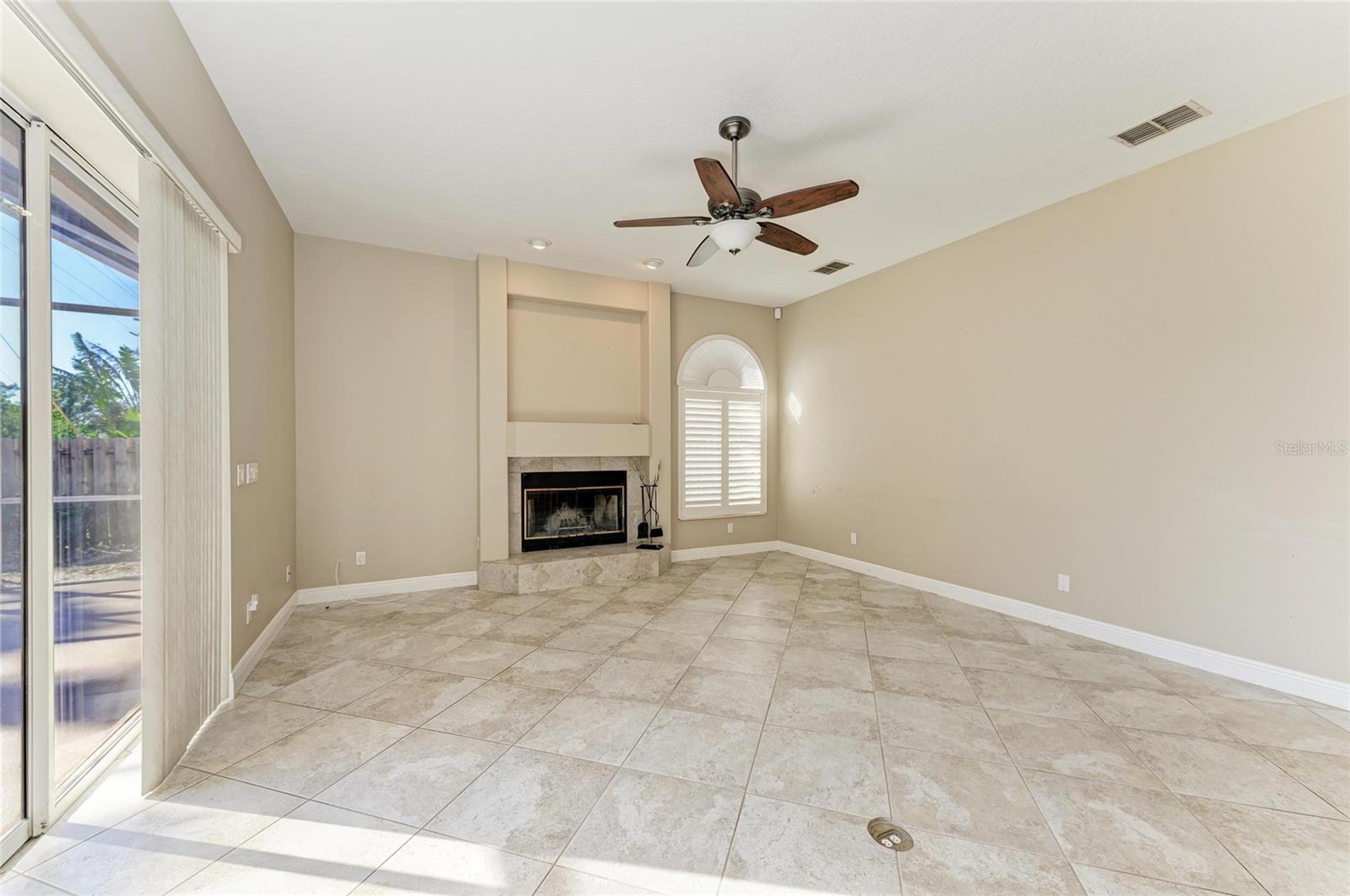 1104 83RD ST NW, BRADENTON, FL, 34209