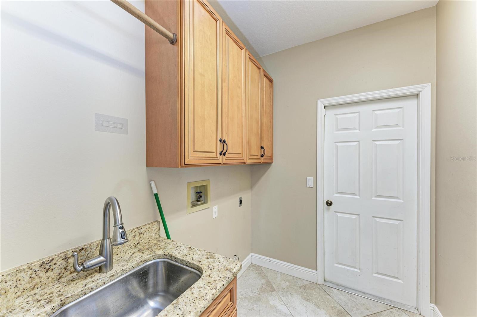 1104 83RD ST NW, BRADENTON, FL, 34209