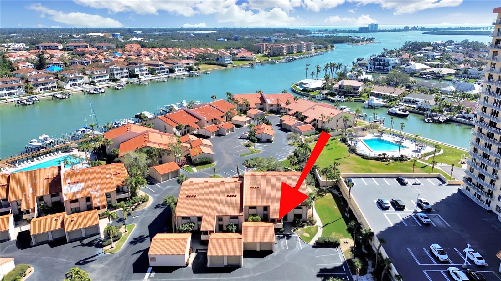 4720 BRITTANY DR S #140, ST PETERSBURG, FL, 33715