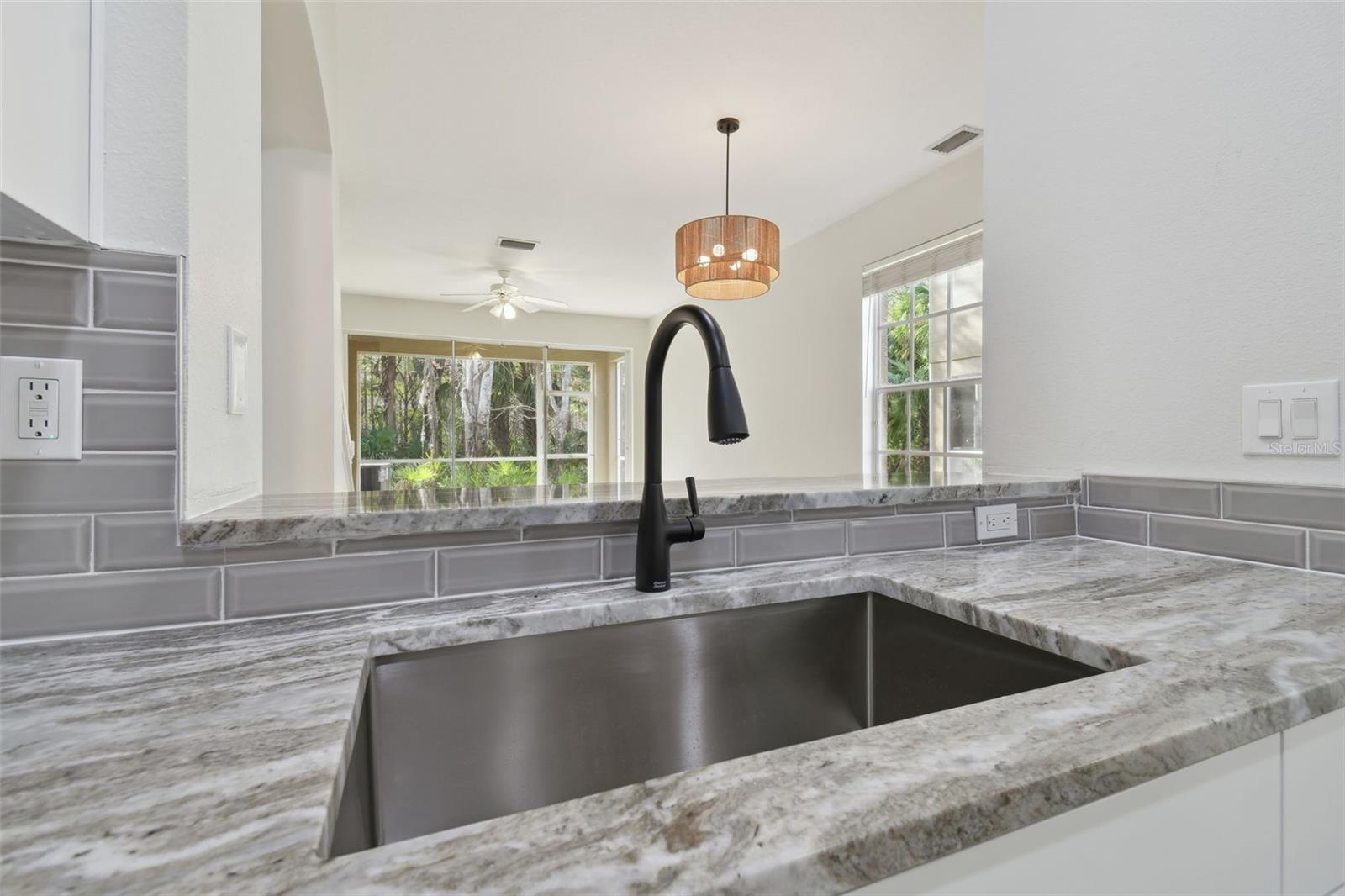 18924 DUQUESNE DR, TAMPA, FL, 33647