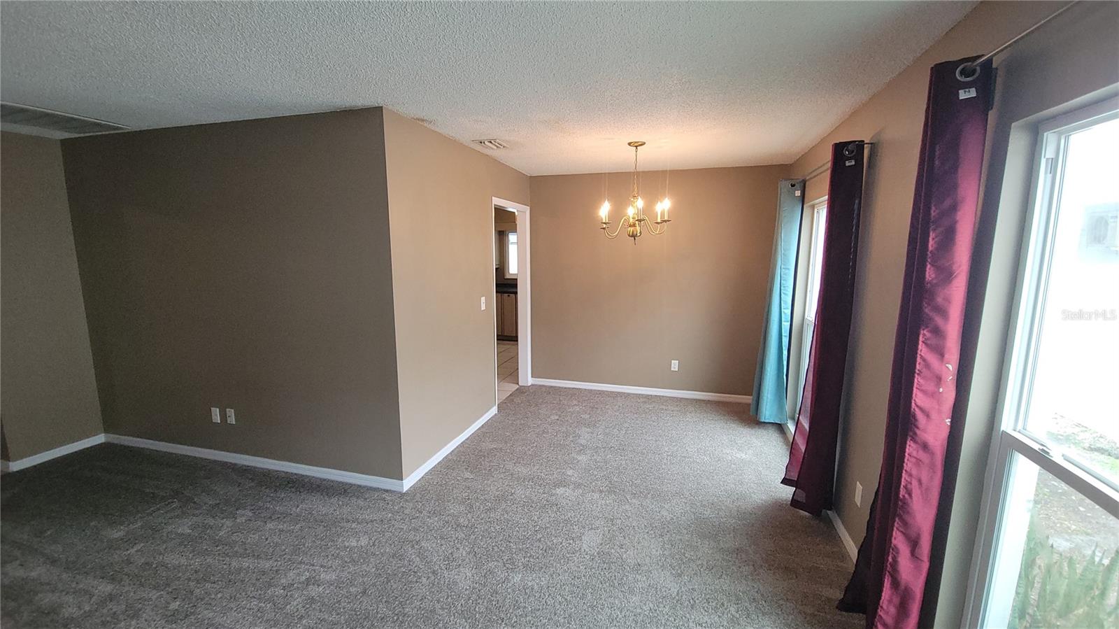 7318 SUNSHINE CIR, TAMPA, FL, 33634