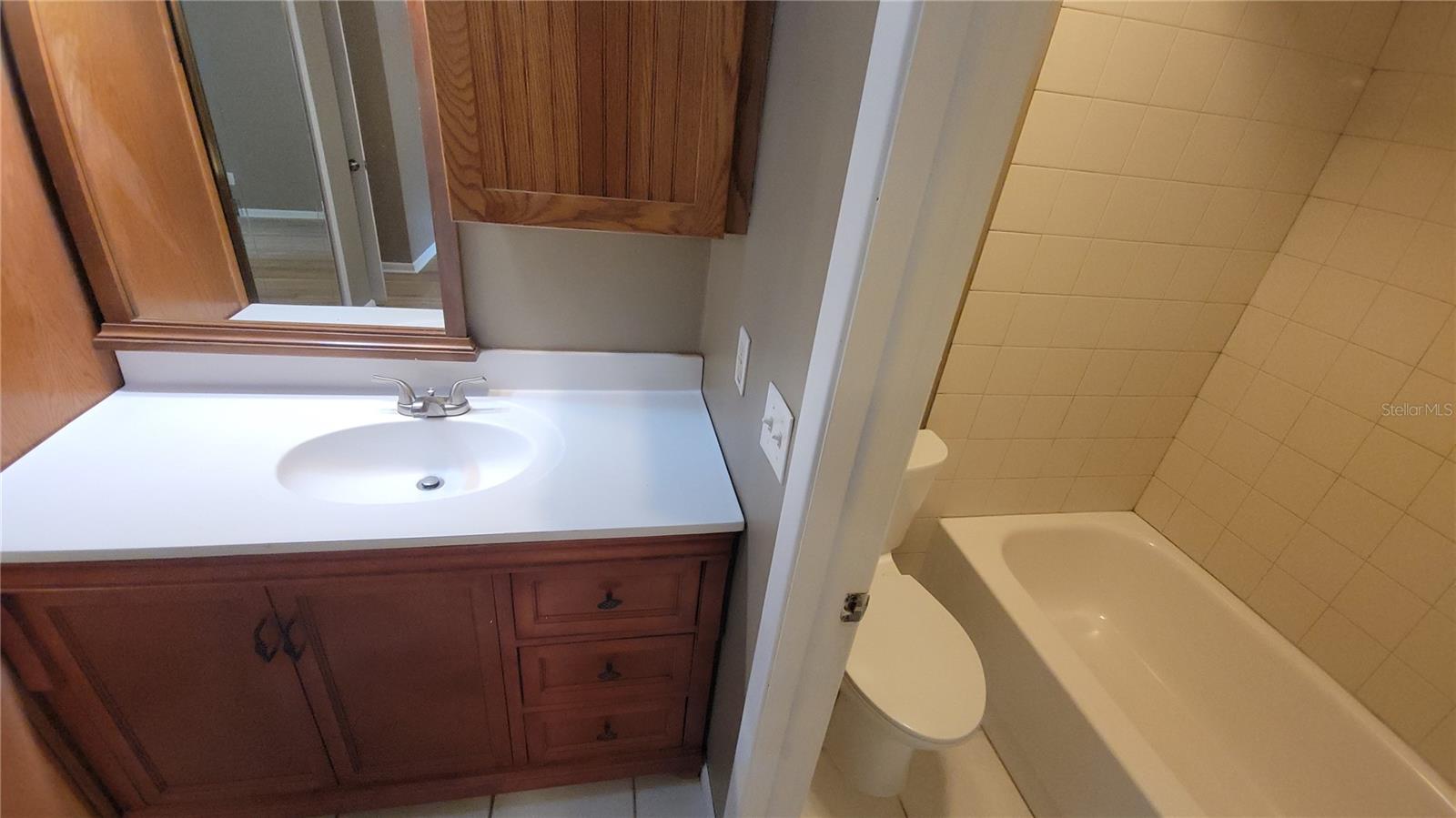 7318 SUNSHINE CIR, TAMPA, FL, 33634