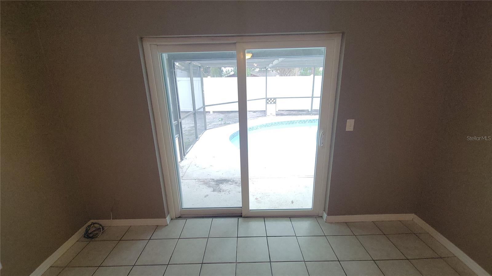 7318 SUNSHINE CIR, TAMPA, FL, 33634
