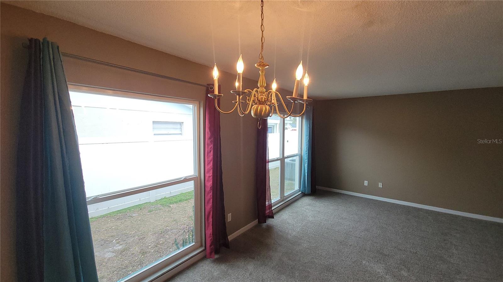 7318 SUNSHINE CIR, TAMPA, FL, 33634