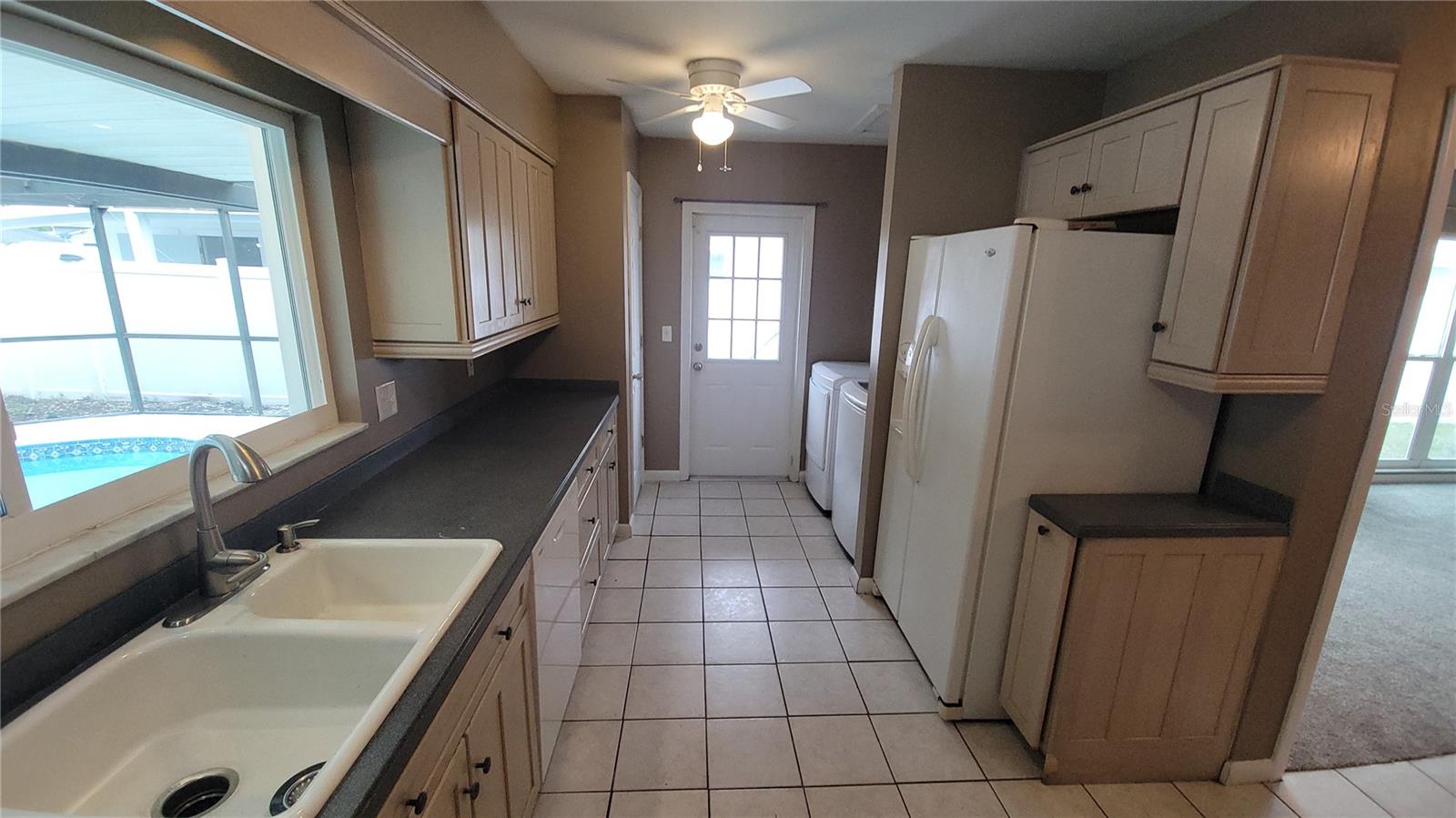 7318 SUNSHINE CIR, TAMPA, FL, 33634