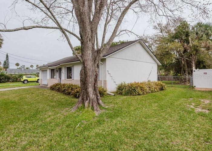 611 BAY AVE, HOLLY HILL, FL, 32117