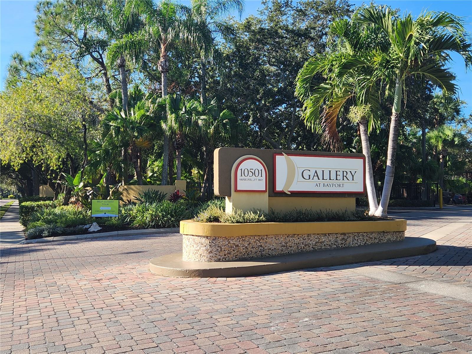 5542 BAYWATER DR, TAMPA, FL, 33615