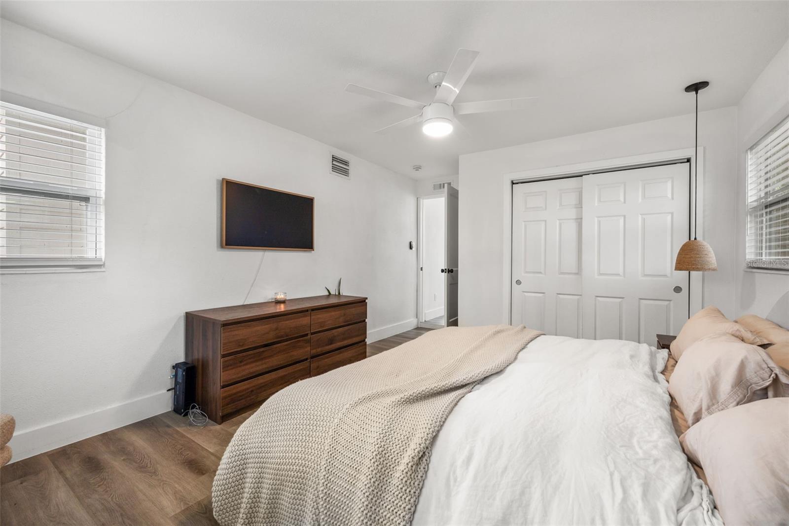 3731 6TH AVE N, ST PETERSBURG, FL, 33713