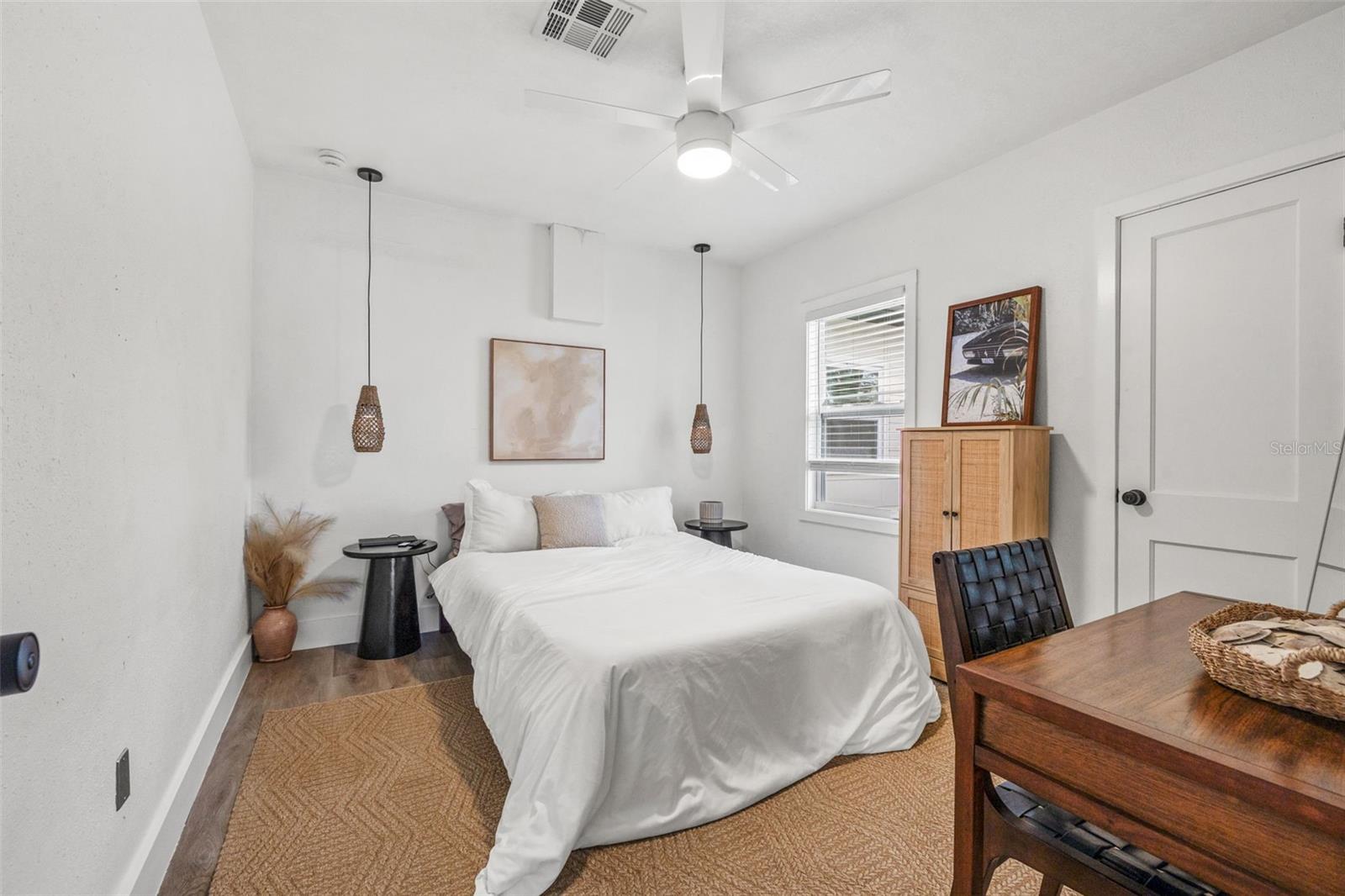 3731 6TH AVE N, ST PETERSBURG, FL, 33713