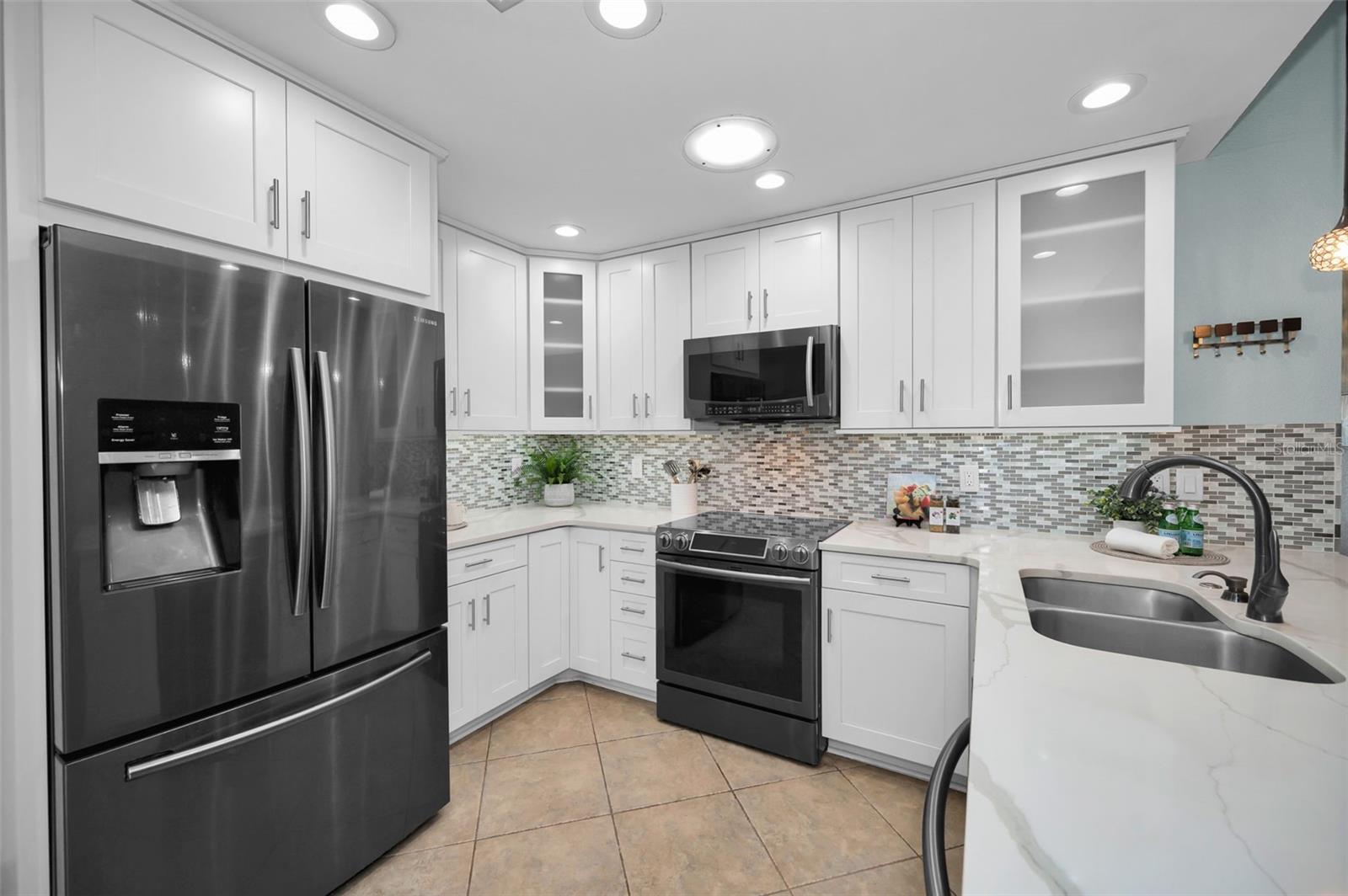 663 ATHENS ST, DUNEDIN, FL, 34698