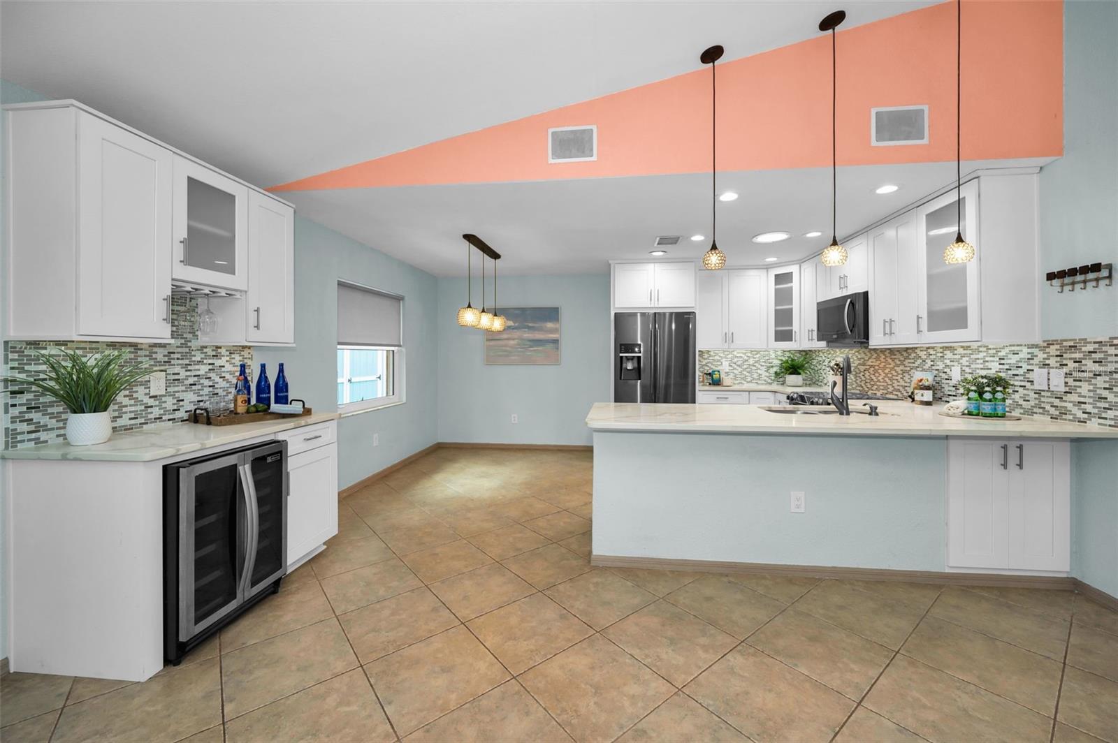 663 ATHENS ST, DUNEDIN, FL, 34698