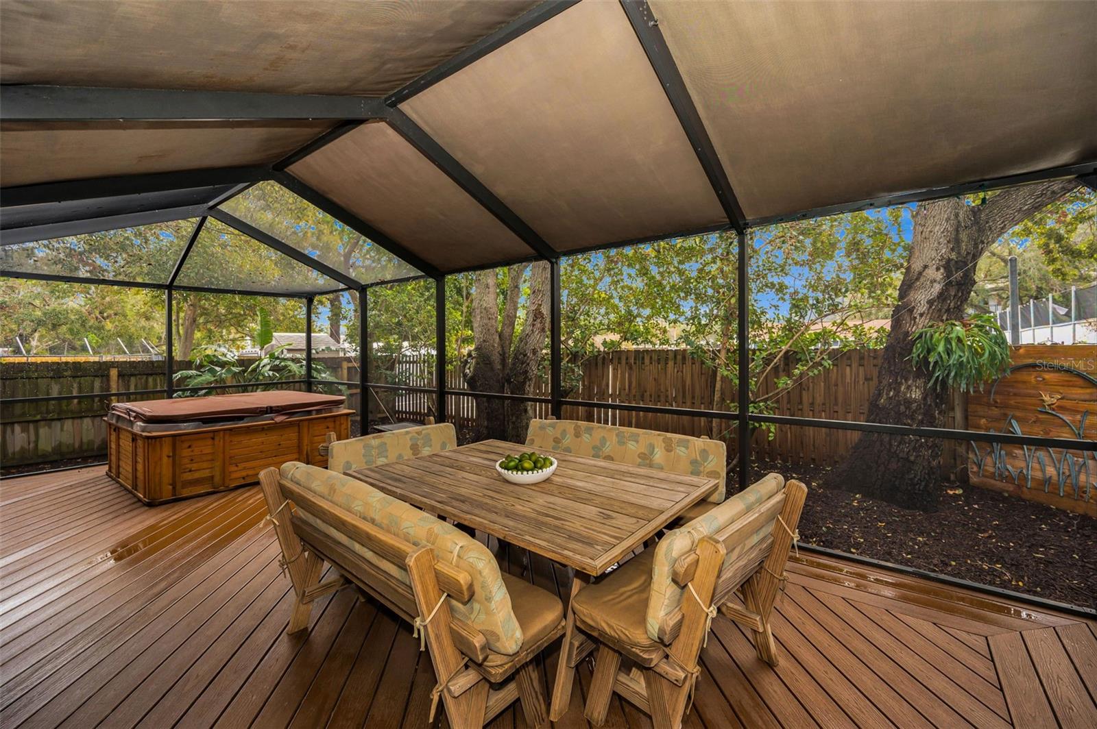 663 ATHENS ST, DUNEDIN, FL, 34698