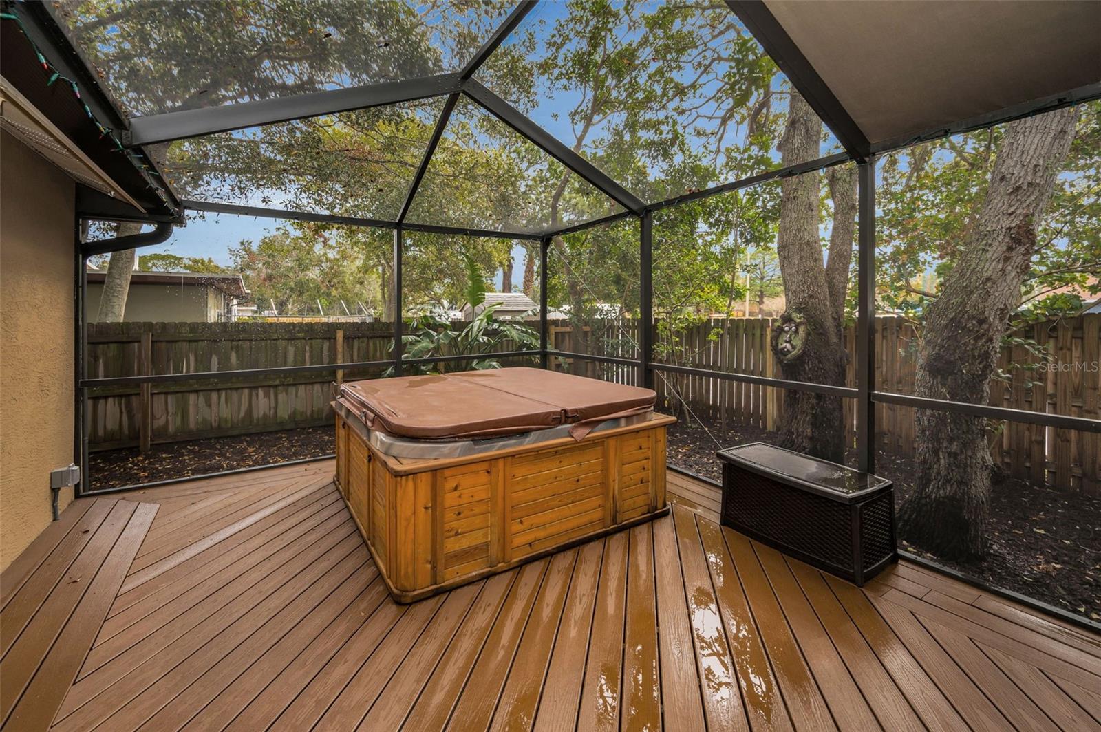 663 ATHENS ST, DUNEDIN, FL, 34698