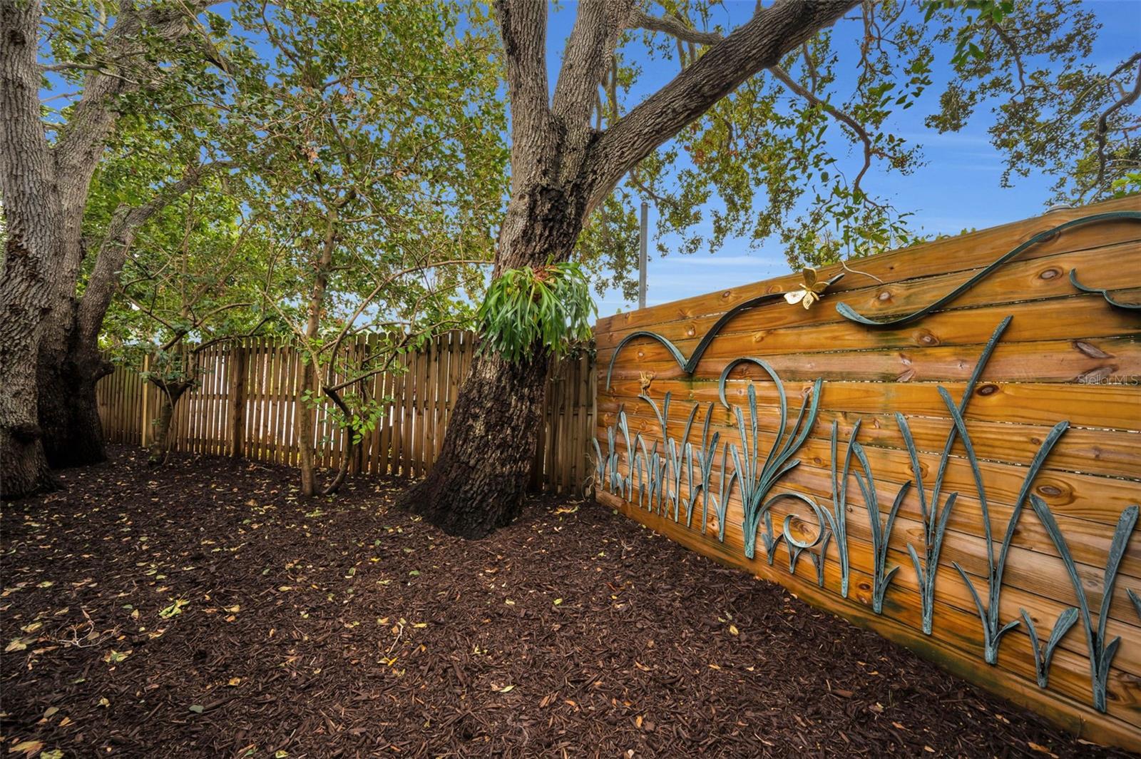 663 ATHENS ST, DUNEDIN, FL, 34698