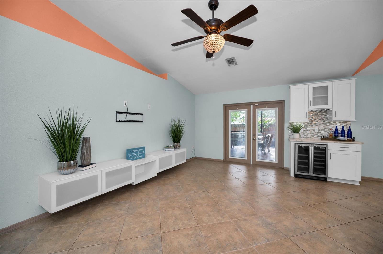 663 ATHENS ST, DUNEDIN, FL, 34698