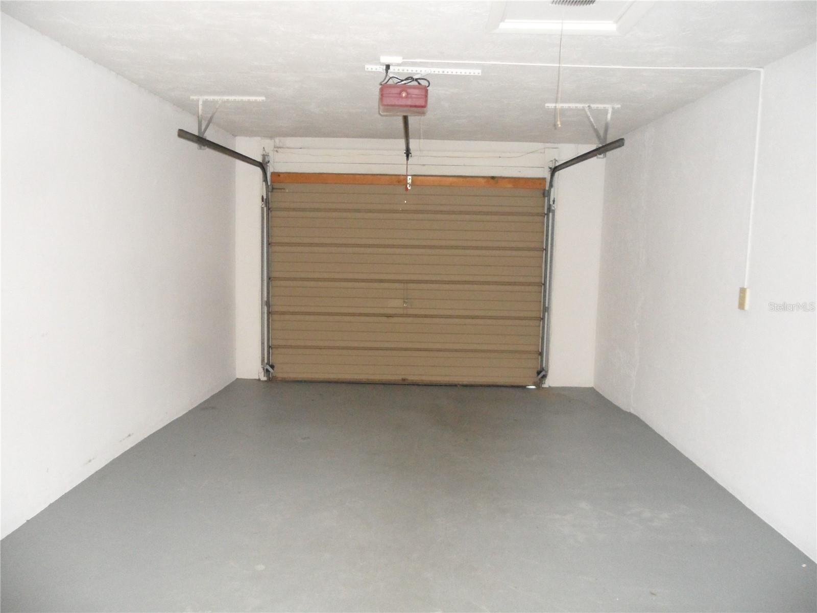 10 NEW YORK BLVD, BEVERLY HILLS, FL, 34465