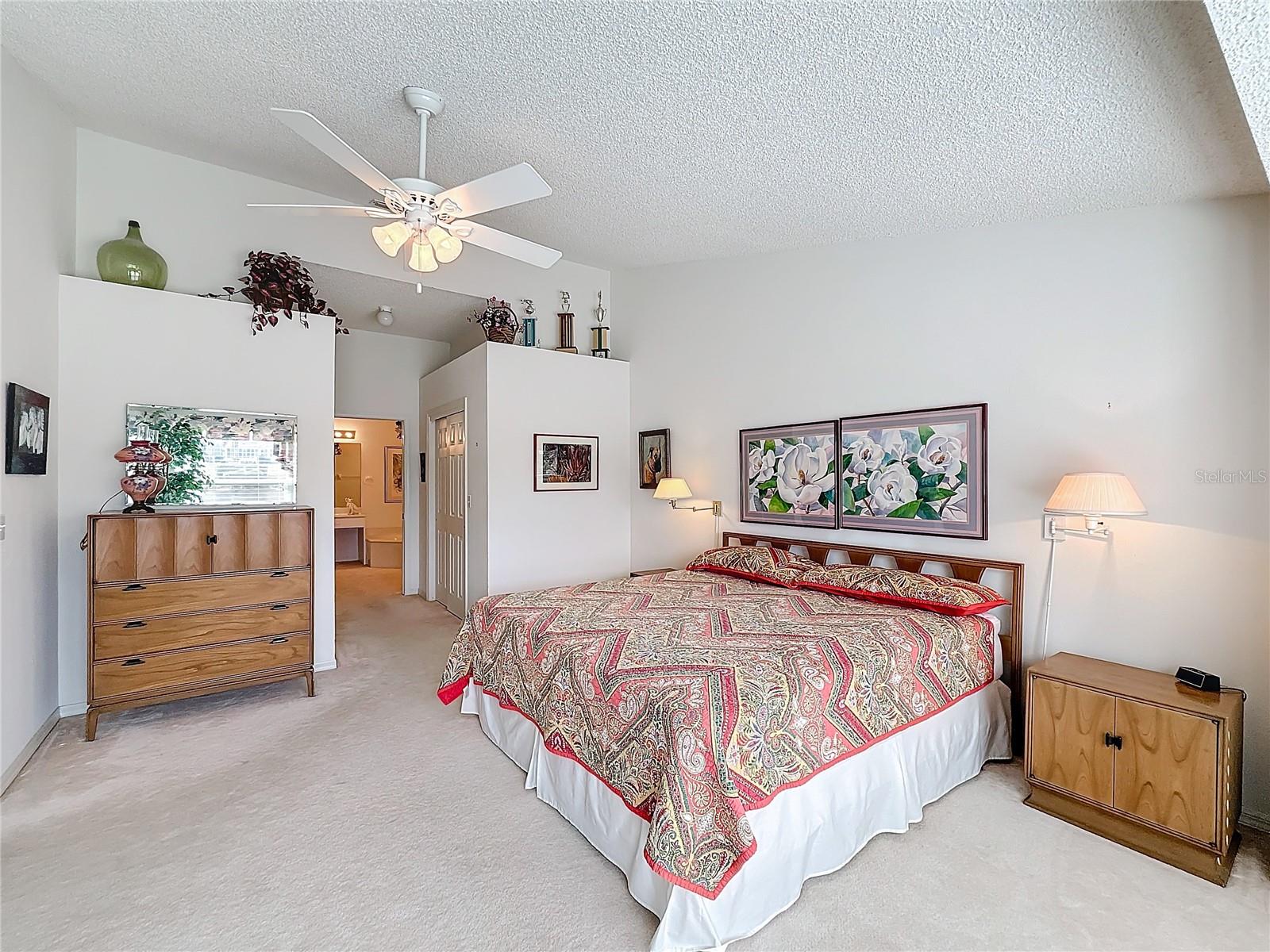 1718 S PEBBLE BEACH BLVD, SUN CITY CENTER, FL, 33573
