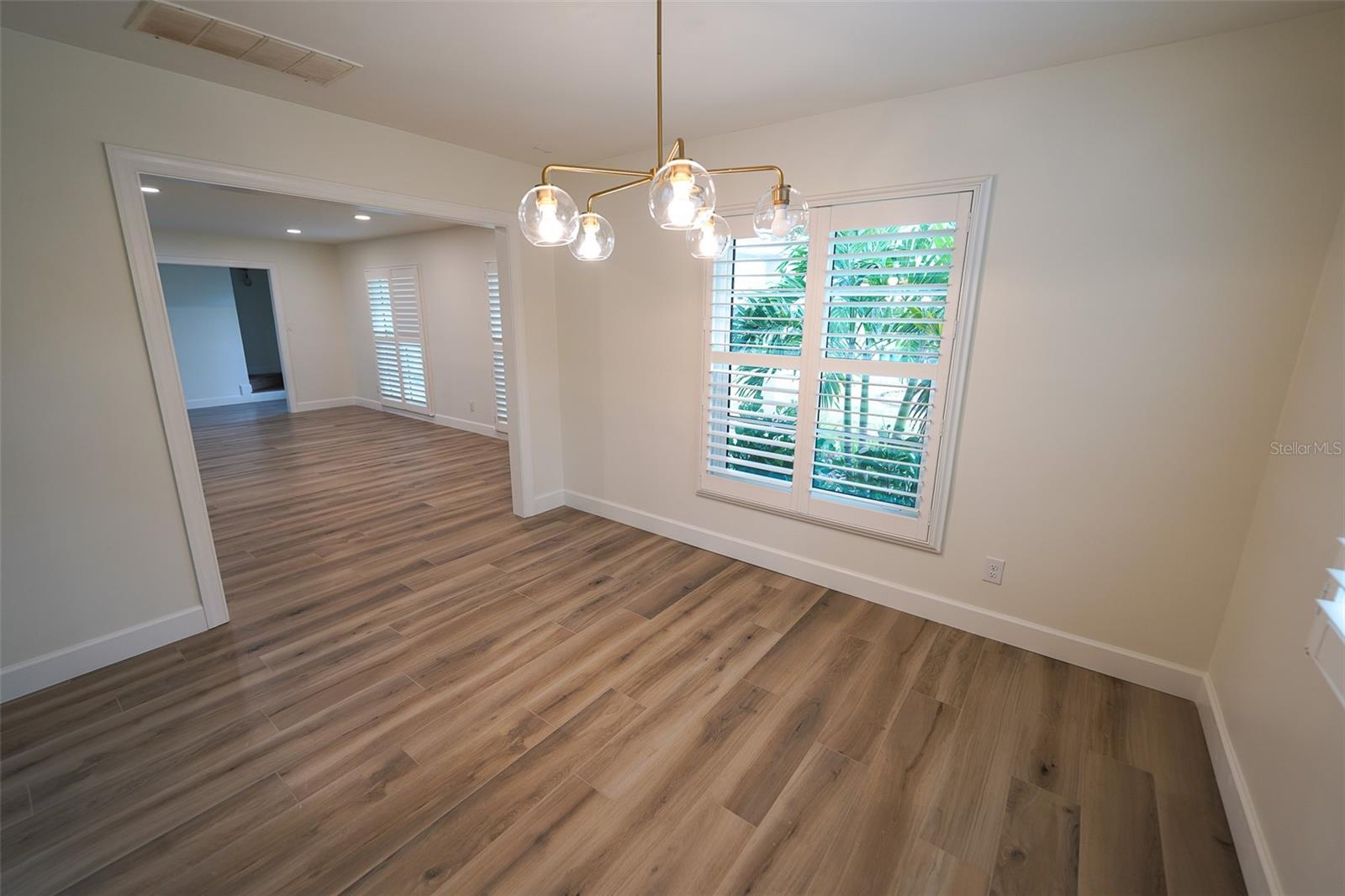 414 S SHORE CREST DR, TAMPA, FL, 33609